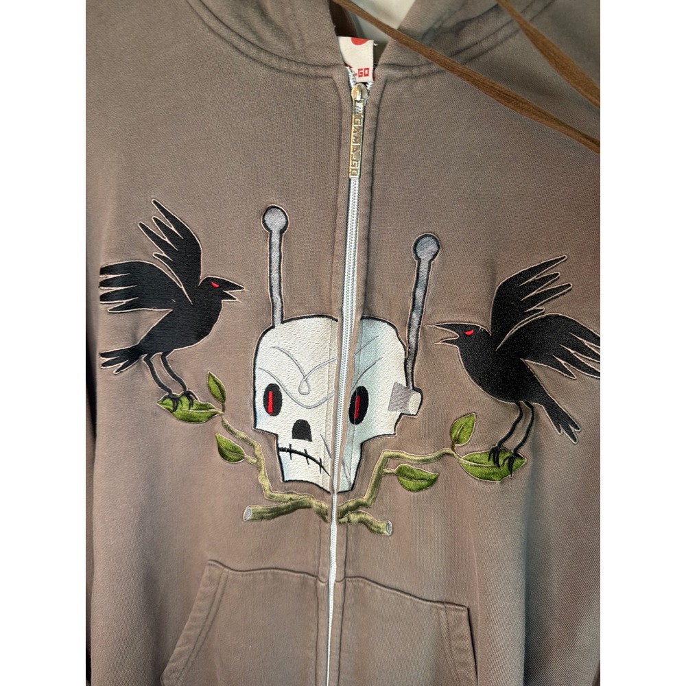 Gama-Go Mens Vintage 2007 Embroidered Skull Crows Zip Up Hoodie Brown - Picture 2 of 8